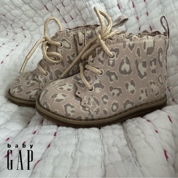 GAP Other - Baby GAP Faux Suede Cheetah Print Boot Size 5